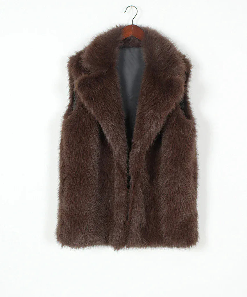 Faux Fox Fur Vest with Turn-Down Collar - Sleeveless Winter Coat