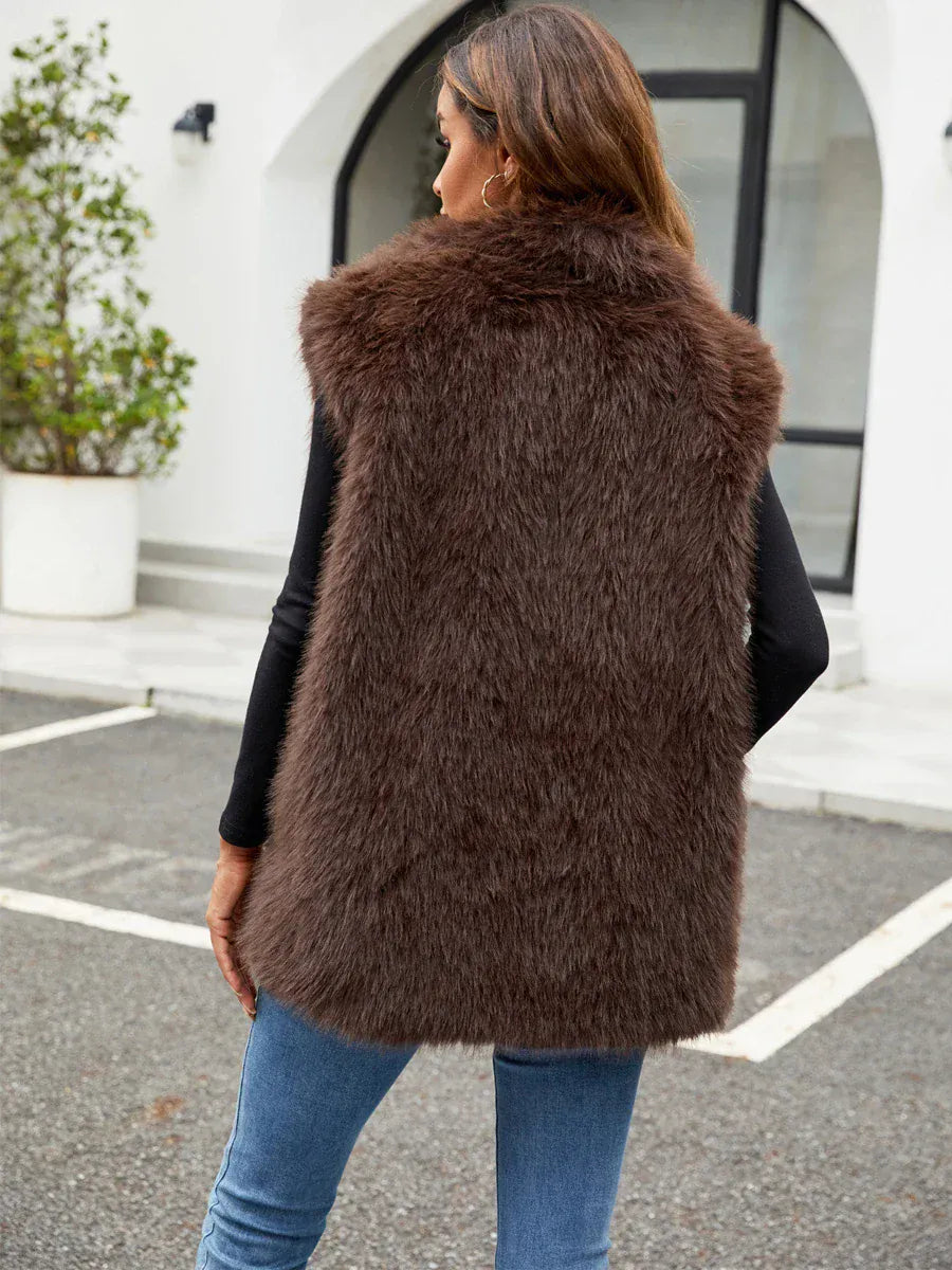 Faux Fox Fur Vest with Turn-Down Collar - Sleeveless Winter Coat
